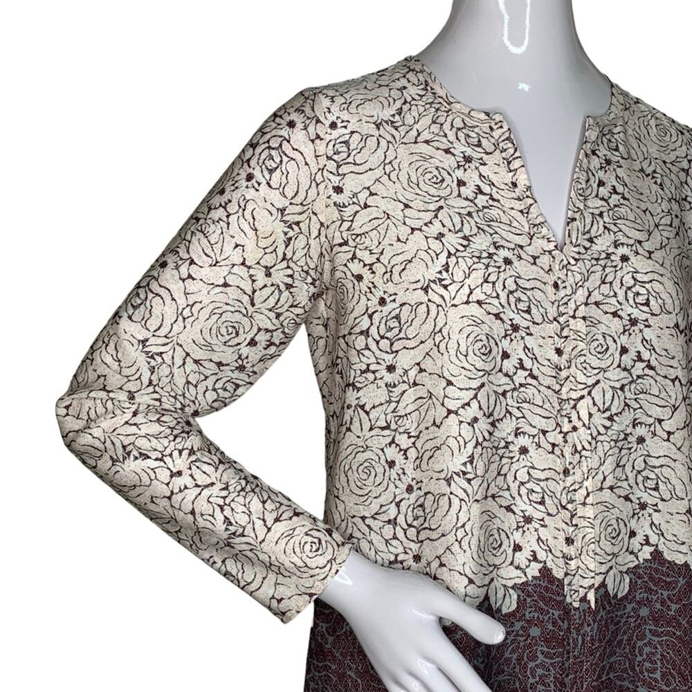 Ann Taylor Top Long Sleeve Roses Print Long Sleeve Size XS Petite - Picture 5 of 10